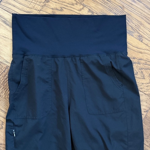 Patagonia Women’s Joggers Active Pants - Picture 6 of 8